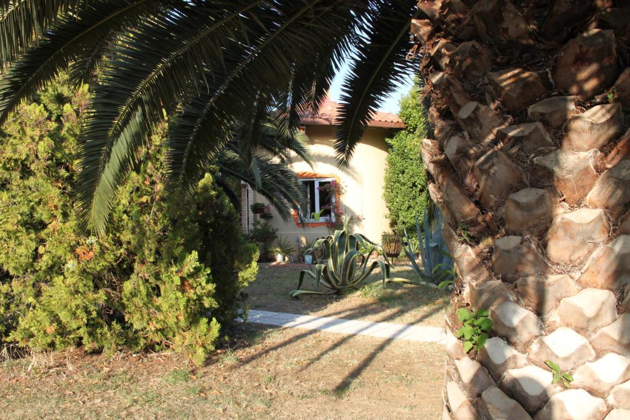Country-House Pecora Nera Mosciano SantʼAngelo Exterior foto